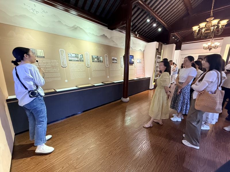 现场教学2(韩公馆).jpg